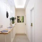 Pensión Dharma 3*